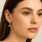 Aretes Dorados Cola de Ballena con Circones - Imagen 2