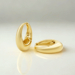 Argollas Bañadas en Oro Diseño Elegante para Damas