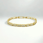 Pulsera de Lujo Bañada en Oro con Detalles de Brillantes para Damas