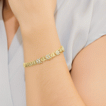 Pulsera Bañada en Oro con Diseño de Escamas y Circones Brillantes - Imagen 2