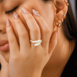 Anillo Doble Gota con Circones Bañado en Oro - Imagen 2