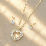 Juego de Cadena con Dije de Corazón y Aretes Bañados en Oro