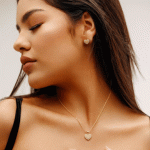 Juego de Cadena con Dije de Corazón y Aretes Bañados en Oro - Imagen 2