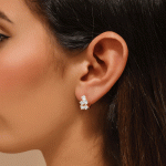 Argollas Huggies Bañadas en Oro con Circones en Montura Clásica - Imagen 2