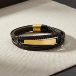 Pulsera de Hombre de Cuero Trenzado Marrón con Placa ID de Acero Inoxidable Dorado