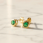 Aretes Topos Grandes con Circón Verde Bañados en Oro