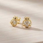 Aretes Mariquitas Doradas con Circones – Baño de Oro de Lujo