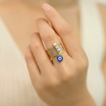 Anillo de Ojo Turco “7 Tratados” Bañado en Oro con Dije Corazón - Imagen 2