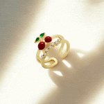 Anillo Ajustable Cereza Bañado en Oro 18K