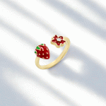 Anillo Ajustable de Fresa y Flor Bañado en Oro