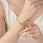 Pulsera Eslabones Flecha Bañada en Oro - Imagen 2