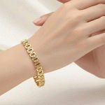 Pulsera Geométrica de Eslabones Bañada en Oro - Imagen 2