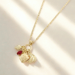 Cadena con Dijes Frutales Bañada en Oro