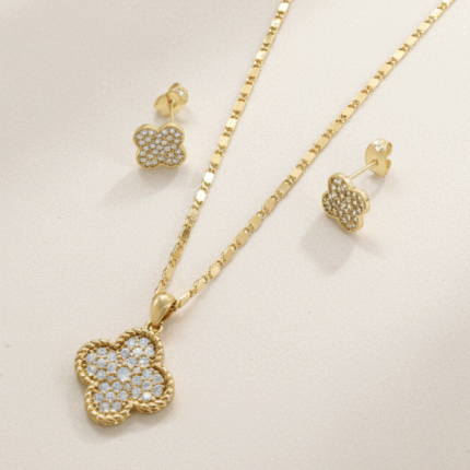 Juego de Cadena, Dije y Aretes Flor de Cristales Bañado en Oro