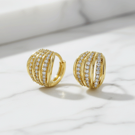 Argollas Huggies Triple Brillo con Circones Bañadas en Oro