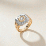 Anillo Royal Circle Bañado en Oro Italiano 24KT con Detalle en Oro Blanco y Circones