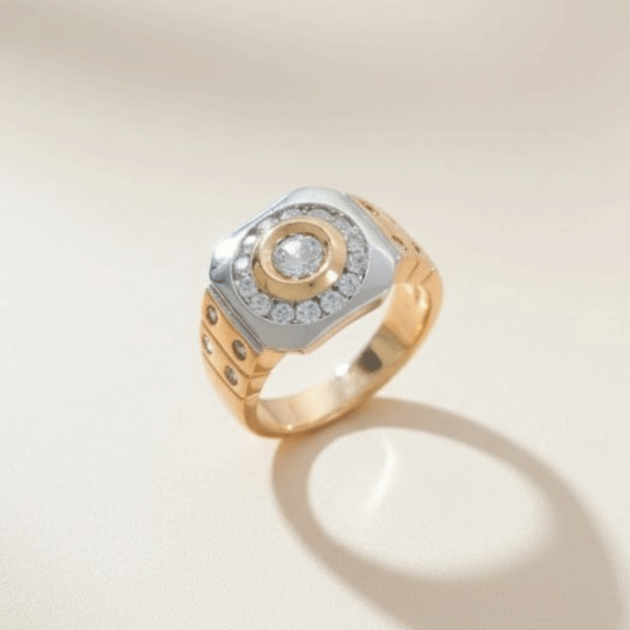 237 Anillo Royal Circle Bañado en Oro Italiano 24KT con Detalle en Oro Blanco y Circones - Imagen 1