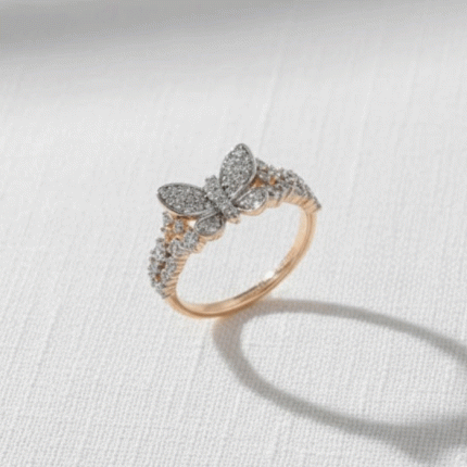 Anillo Butterfly Glow Bañado en Oro Italiano 24KT con Circones y Detalle en Oro Blanco