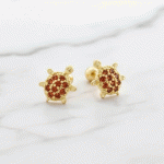 Aretes Ortopédicos para Bebé Bañados en Oro – Tortuguitas con Brillos Ámbar
