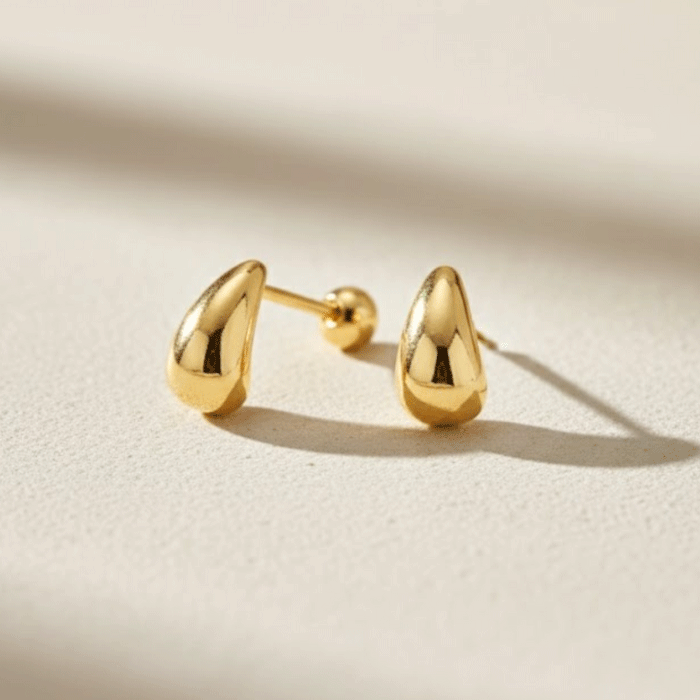 351 Aretes Ortopédicos para Bebé Bañados en Oro – Gotas Mini Pulidas - Imagen 1