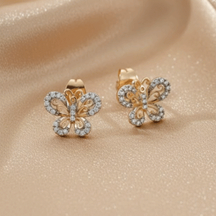 Aretes Mariposa Elegante Bañados en Oro Italiano 24K con Detalles en Oro Blanco