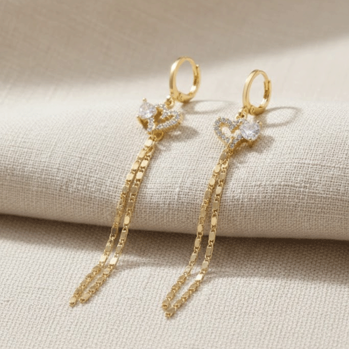 403 Aretes Largos Corazón Elegante Bañados en Oro con Circones - Imagen 1