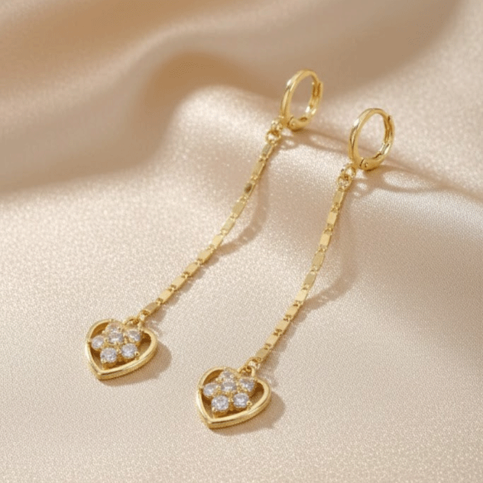 405 Aretes Largos Corazón Glam Bañados en Oro con Circones - Imagen 1