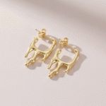 Aretes Dorados Estilo Derretido – Baño de Oro Moderno