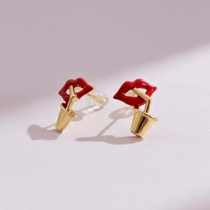 449 Aretes Mini Pop Lips Bañados en Oro – Estilo Divertido y Chic - Imagen 1