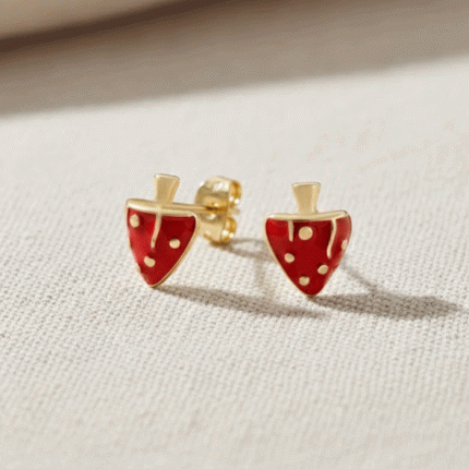 Aretes Mini Fresa Bañados en Oro – Dulces y Encantadores