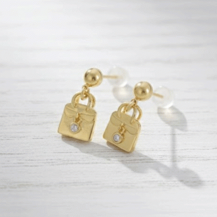 Aretes Mini Bolso Bañados en Oro con Detalle de Circon