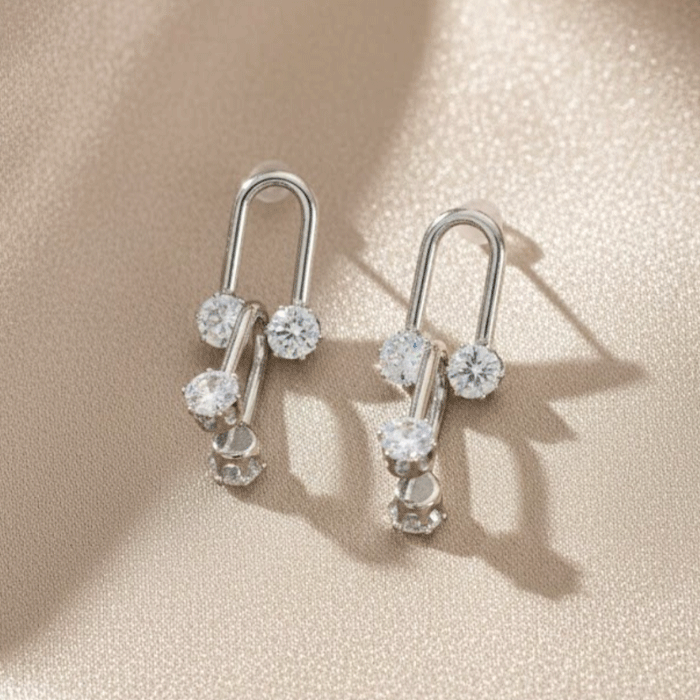 463 Aretes Modern Link Bañados en Plata con Circones Brillantes - Imagen 1