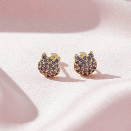 Aretes Ortopédicos para Bebé Bañados en Oro – Gatito con Zircones Lila