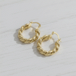 Argollas Entrelazadas de Diseño "Twist" en Baño de Oro