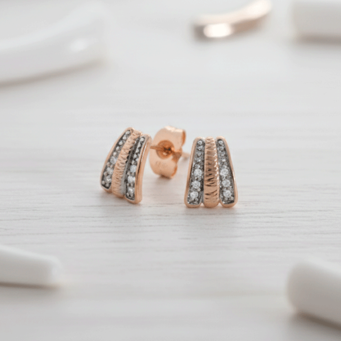 159 Aretes de Lujo en Oro Italiano de 24K con Detalles en Oro Blanco y Circones - Imagen 1