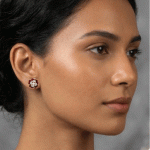 Aretes de Flor Vintage en Baño de Oro con Esmalte Borgoña y Perla Central - Imagen 2