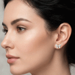 Aretes de Mariposa en Baño de Oro con Circones Brillantes - Imagen 2