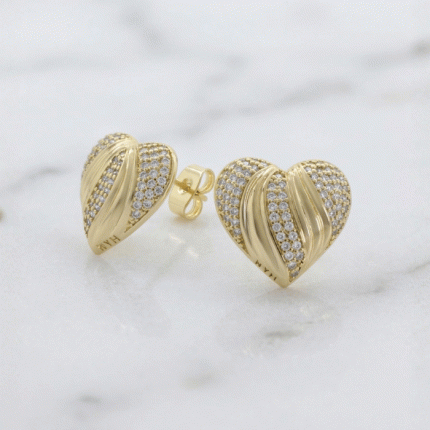 Aretes de Corazón con Pavé de Circones y Relieve en Baño de Oro