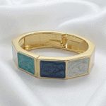 Brazalete Rígido en Baño de Oro con Paneles de Esmalte Estilo Mármol