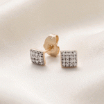 Aretes Topos Cuadrados Pavé Bañados en Oro y Oro Blanco