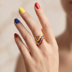 Anillo de la Selección de Ecuador Bañado en Oro Mate con Ondas Tricolor - Imagen 2