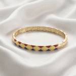 Pulsera Rígida de la Selección de Ecuador Bañada en Oro con Patrón de Rombos Tricolor