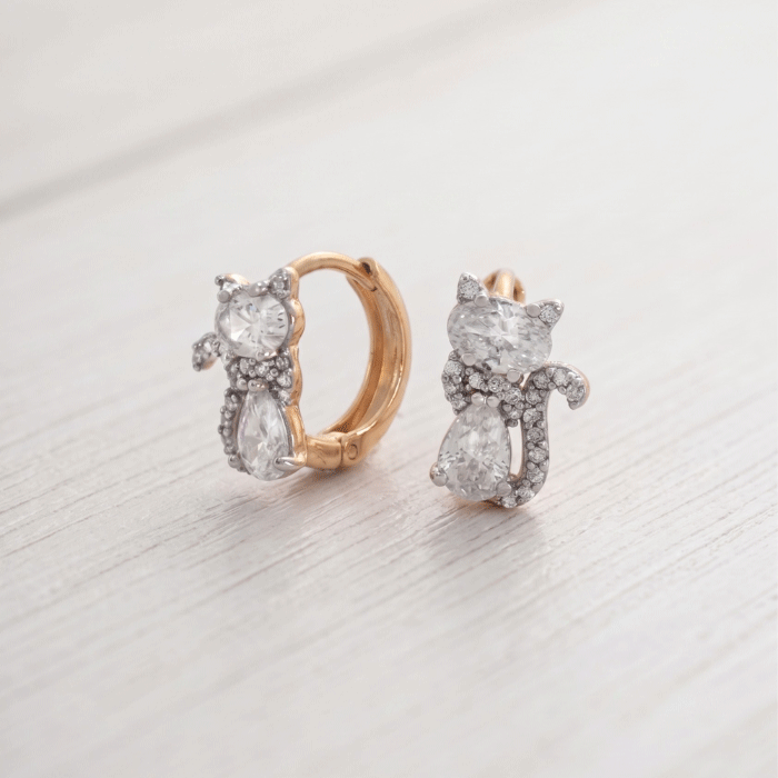 215 Argollas Huggies Bañadas en Oro Italiano de 24KT con Silueta de Gatito en Circones de Alta Pureza - Imagen 1
