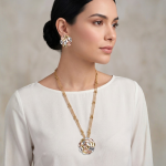 Juego de Collar y Aretes Bañados en Tres Oros con Diseño de Hojas Ovaladas Entrelazadas - Imagen 2