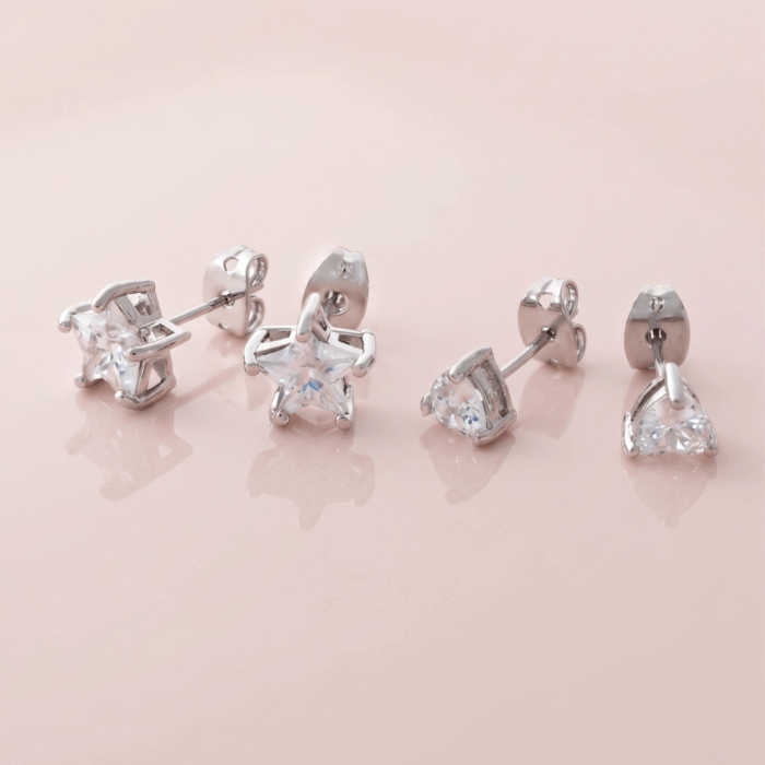 344 Combo Set de 2 Pares de Aretes Bañados en Plata: Topos de Estrella y Topos de Corazón en Circones - Imagen 1