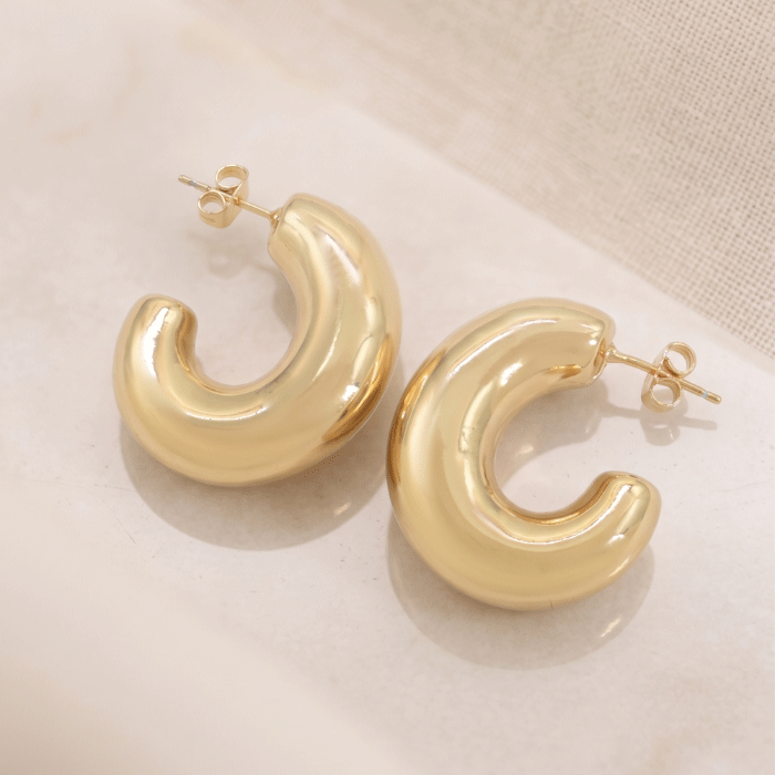 125 Semi Argollas Chunky Abombadas para Dama Bañadas en Oro con Acabado Espejo - Imagen 1