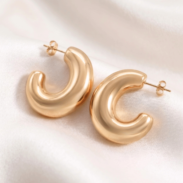 127 Semi Argollas Chunky Abombadas para Dama Bañadas en Oro de 24KT con Acabado Espejo - Imagen 1