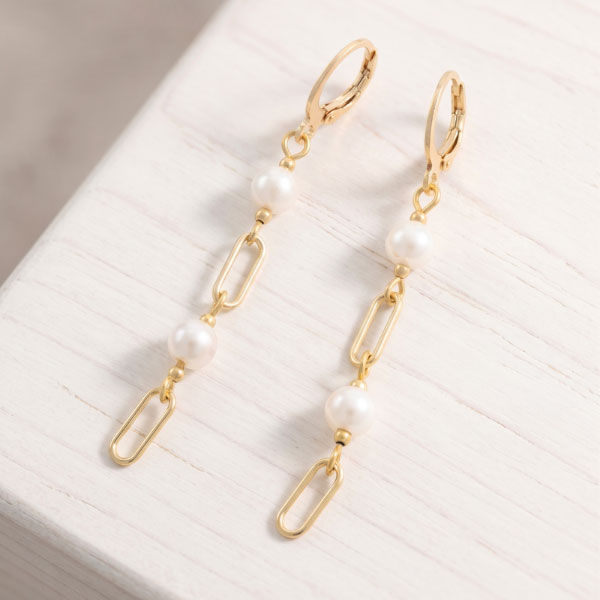 289 Aretes Largos Colgantes con Eslabones Clip y Perlas Bañados en Oro para Dama - Imagen 1