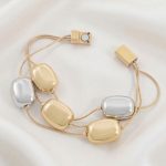 Pulsera Multicadena con Cuentas Rectangulares Abombadas Bicolor y Cierre Magnético Bañada en Oro para Dama