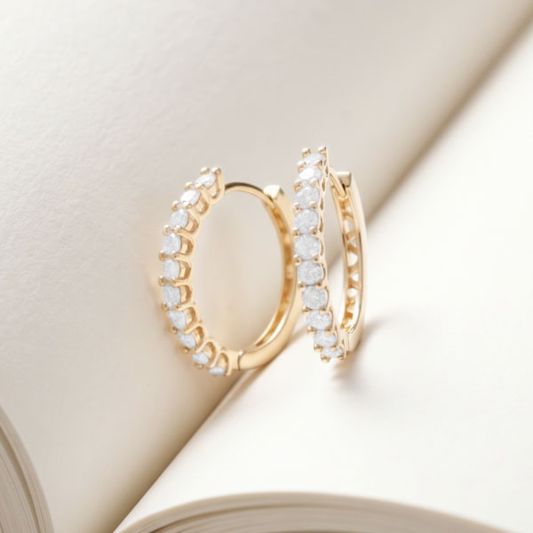 408 Argollas Bañadas en Oro Estilo Tennis con Engaste de Circones en Garras - Imagen 1